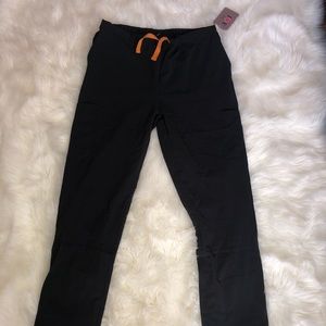 Women’s scrubs bottoms, size:M, new with tags